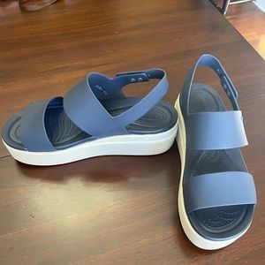 Crocs Brooklyn Low Wedge Navy Sandal
